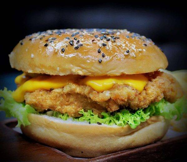 CRISPY-FISH-BURGER.jpg Crispy Fish Burger - Imagen 1